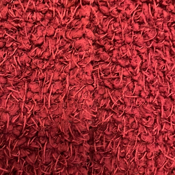 Laura’s CARTISE Adorable Retro Red Boucle fringed Jacket with hooks buttons. - Picture 5 of 9